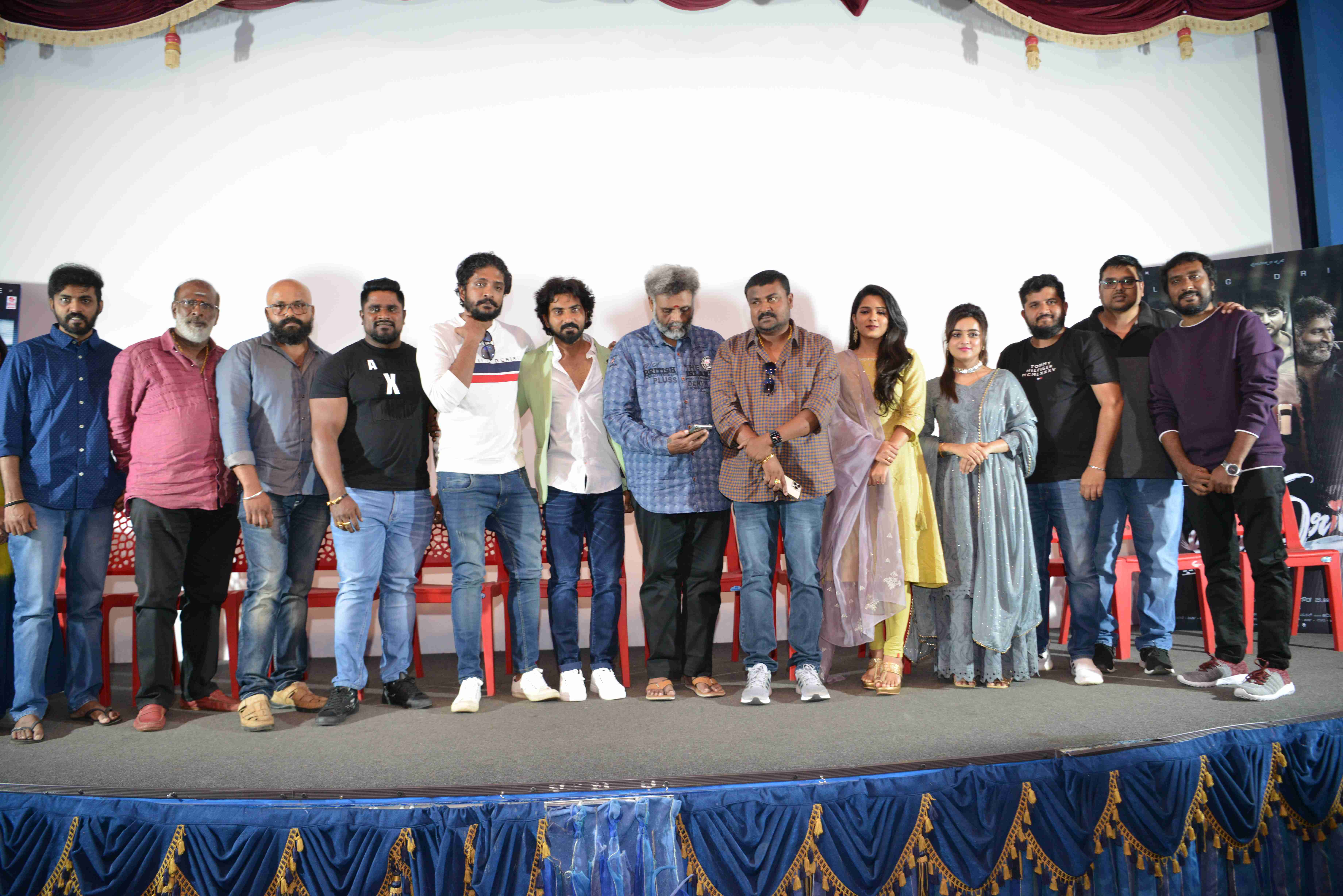 Long Drive Film Press Meet