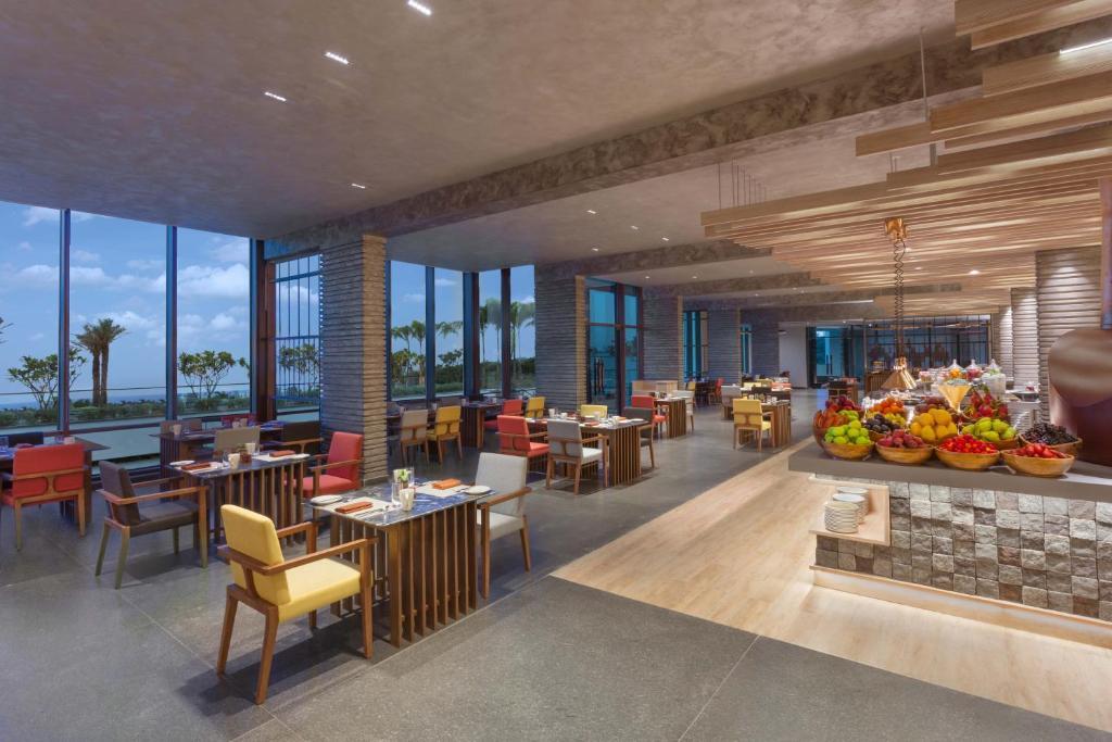 Nayanthara And Vignesh Marriage is Happening In These Place