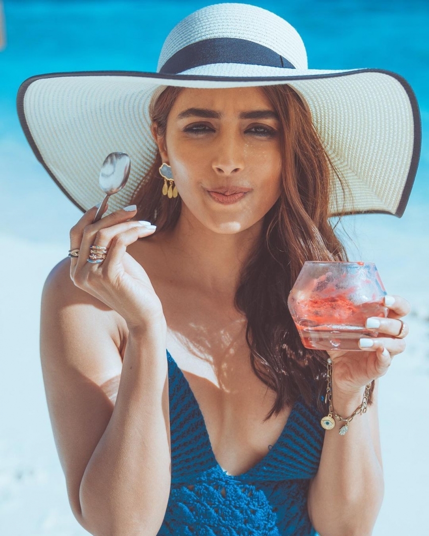 Pooja Hegde Enjoys Her Maldives Vacation