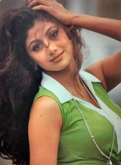 Shilpa Shetty Birthday Special: Her Photos From 90s Which Will Make Your 'Dhadkan' Faster