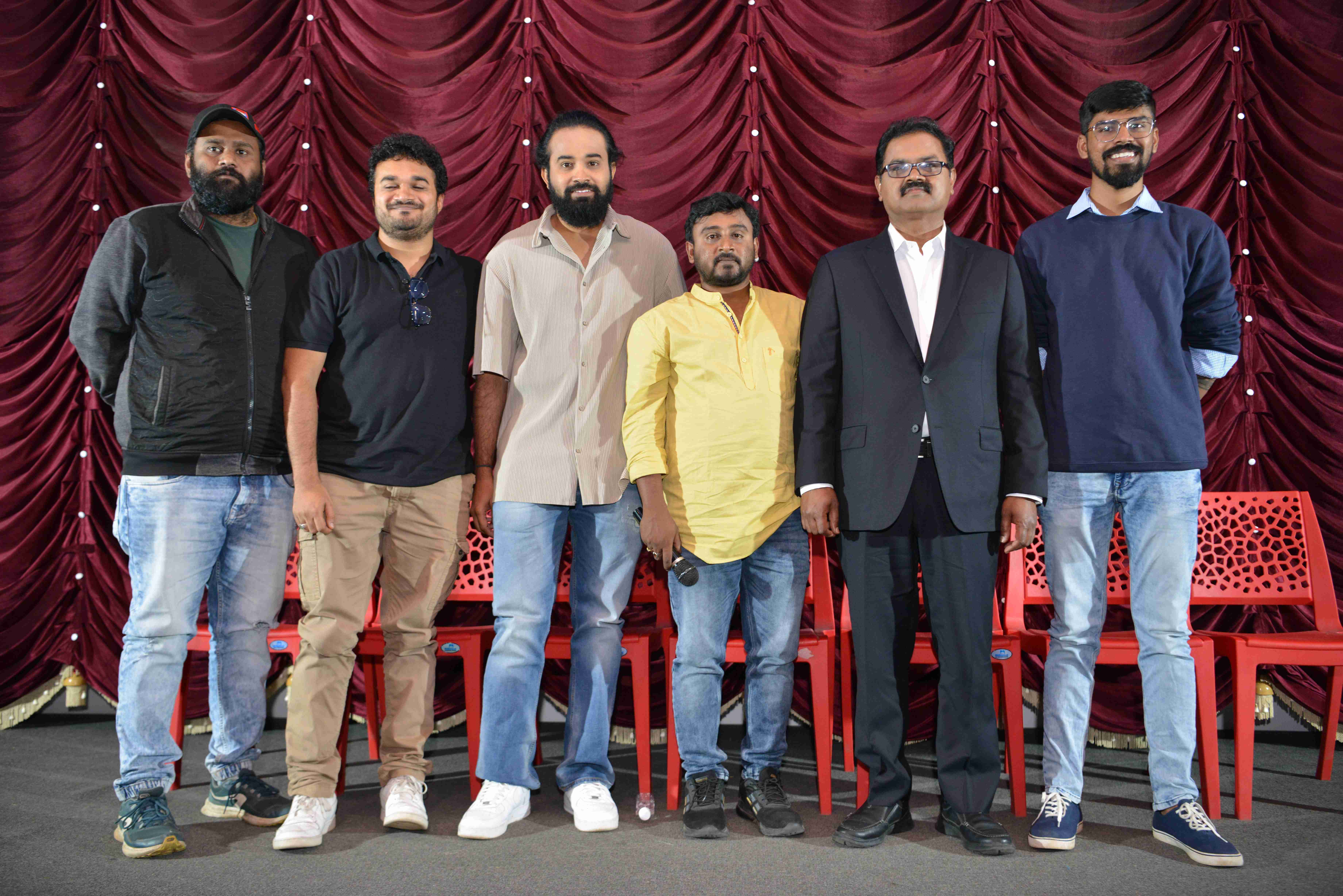 Karmanye Vadhikaraste Film Press Meet