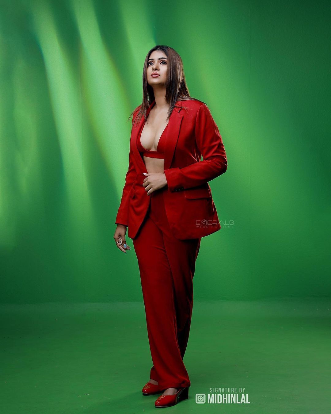 മിനി സ്ക്രീൻ സുന്ദരി തന്നെയാണോ ഇത്?? ആരാധകരെ ഞെട്ടിച്ചു കുടുംബവിളക്ക് താരം അശ്വതി