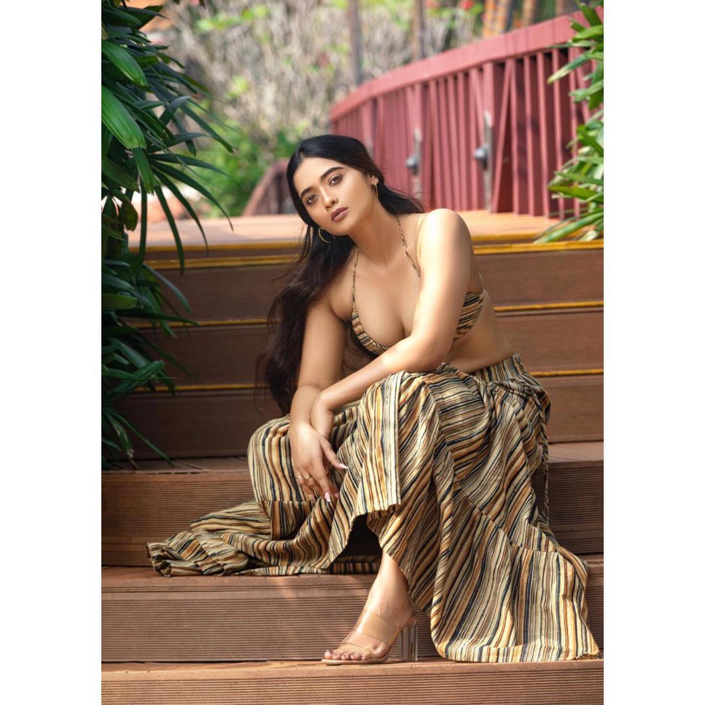 Maasoom Shankar Hot Photoshoot