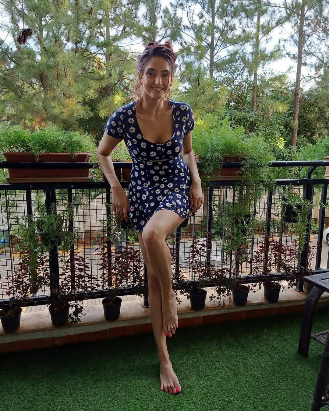 Ragini Dwivedi Enjoys In Swimming Pool