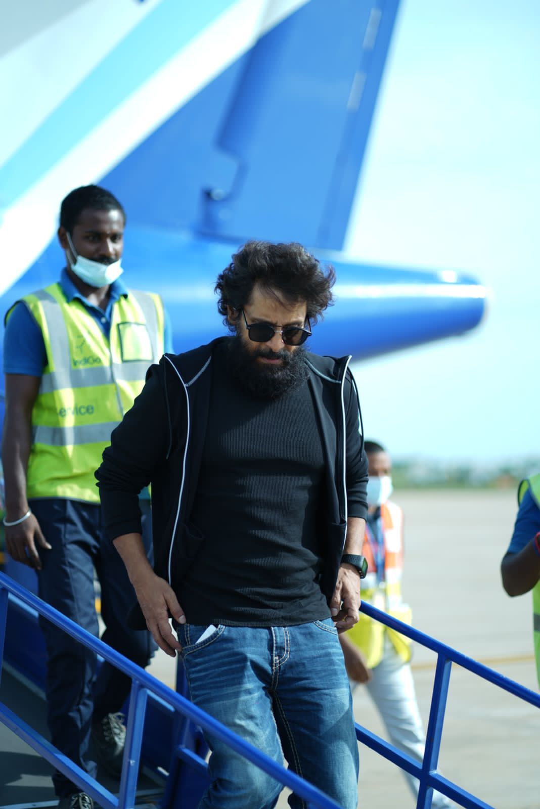 Chiyaan Vikram Meenakshi Govindharajan Srinidhi Shetty (Cobra Team) At Trichy