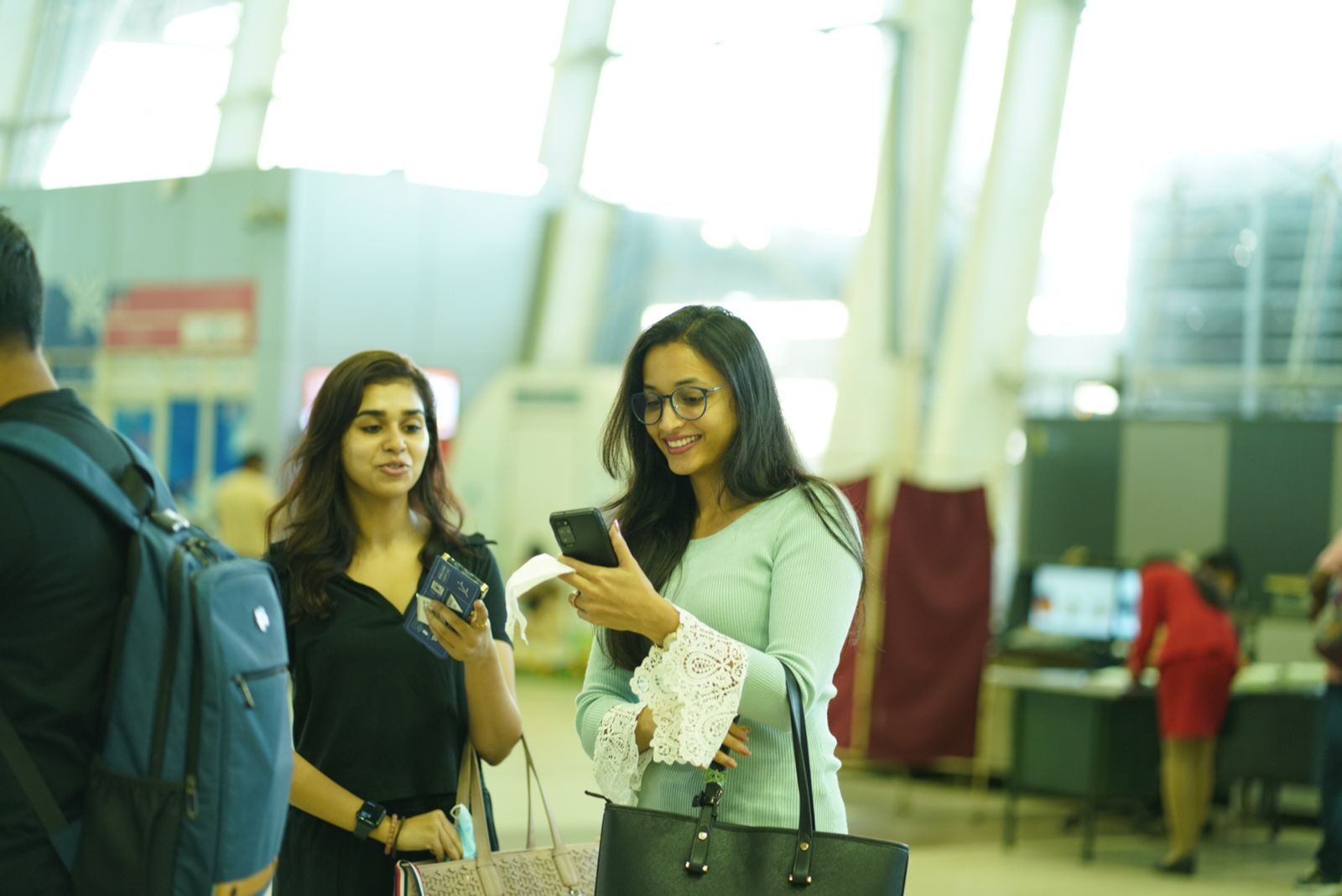 Chiyaan Vikram Meenakshi Govindharajan Srinidhi Shetty (Cobra Team) At Trichy