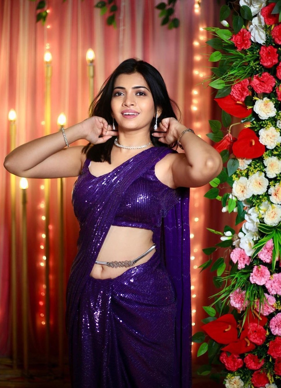 Marathi web series Actress Ruchira Jadhav Sizzling Photoshoot Goes Viral
