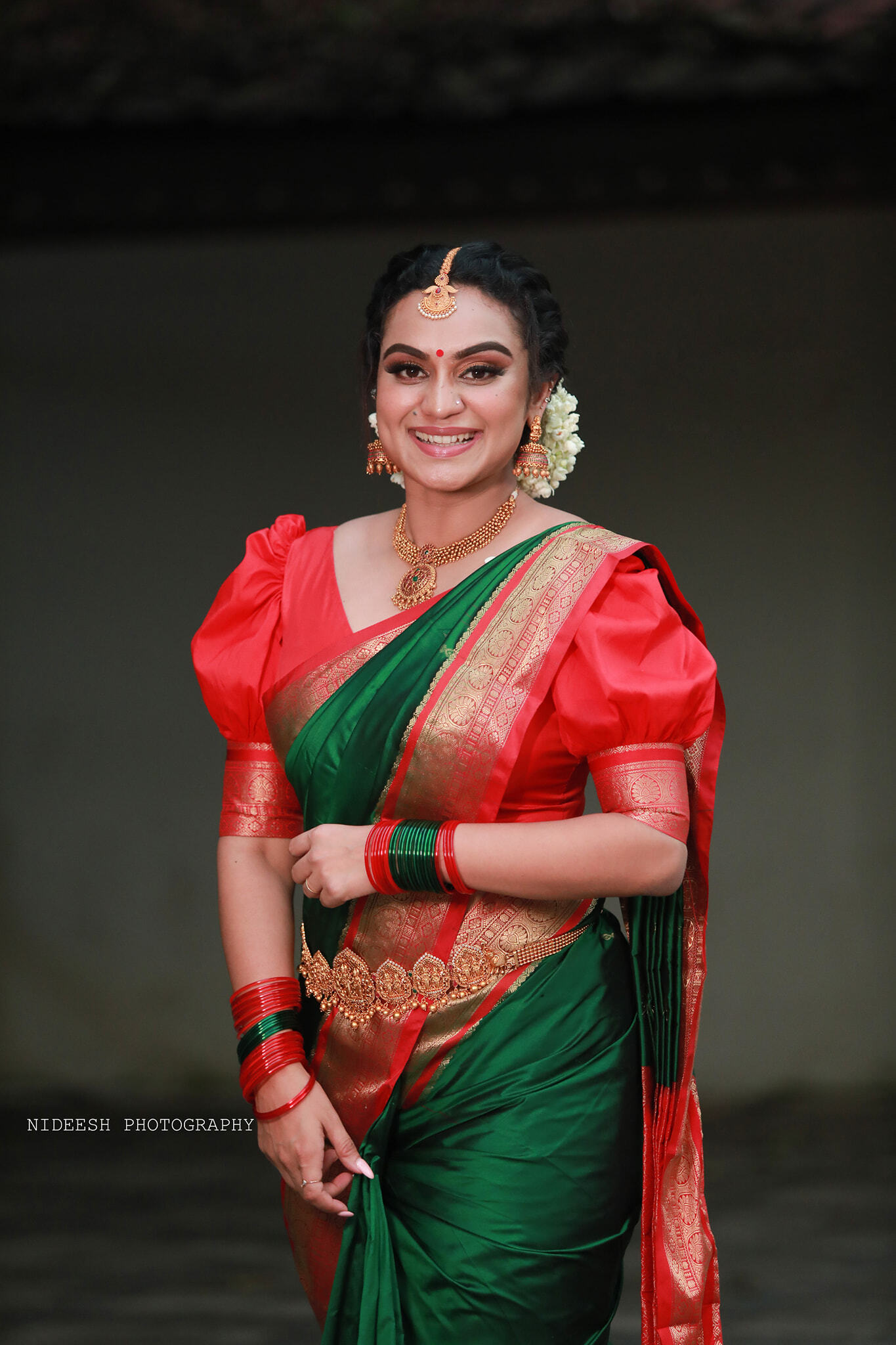 ‌'പ്രേക്ഷകർക്കിഷ്ടം എന്റെ നാടൻ ലുക്ക്, വർക്കൗട്ടുകൾ പതിവില്ല'; ലക്ഷ്മി നക്ഷത്രയുടെ സൗന്ദര്യത്തിന് പിന്നിൽ! 