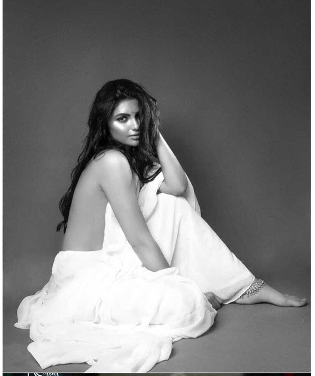 Sridevi Drama Company Fame Varsha Sizzling Pics Goes viral