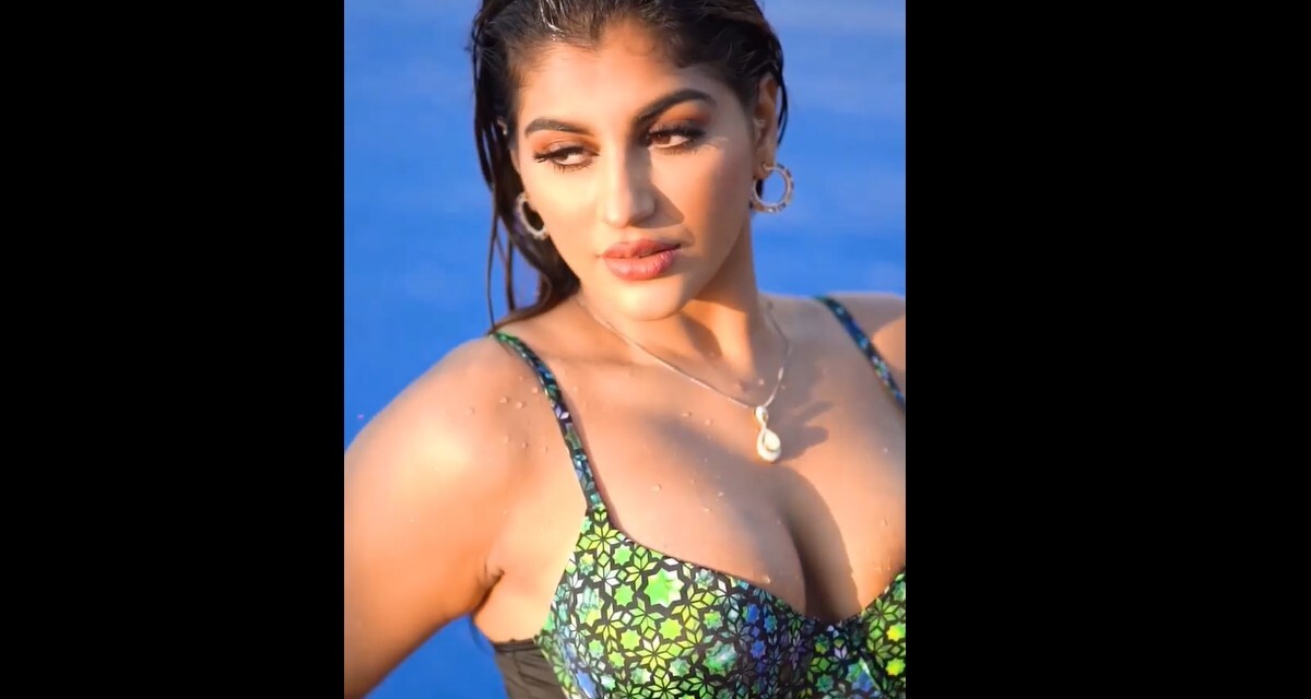 Yashika Anand Swim Suit Photo Goes Viral On Internet