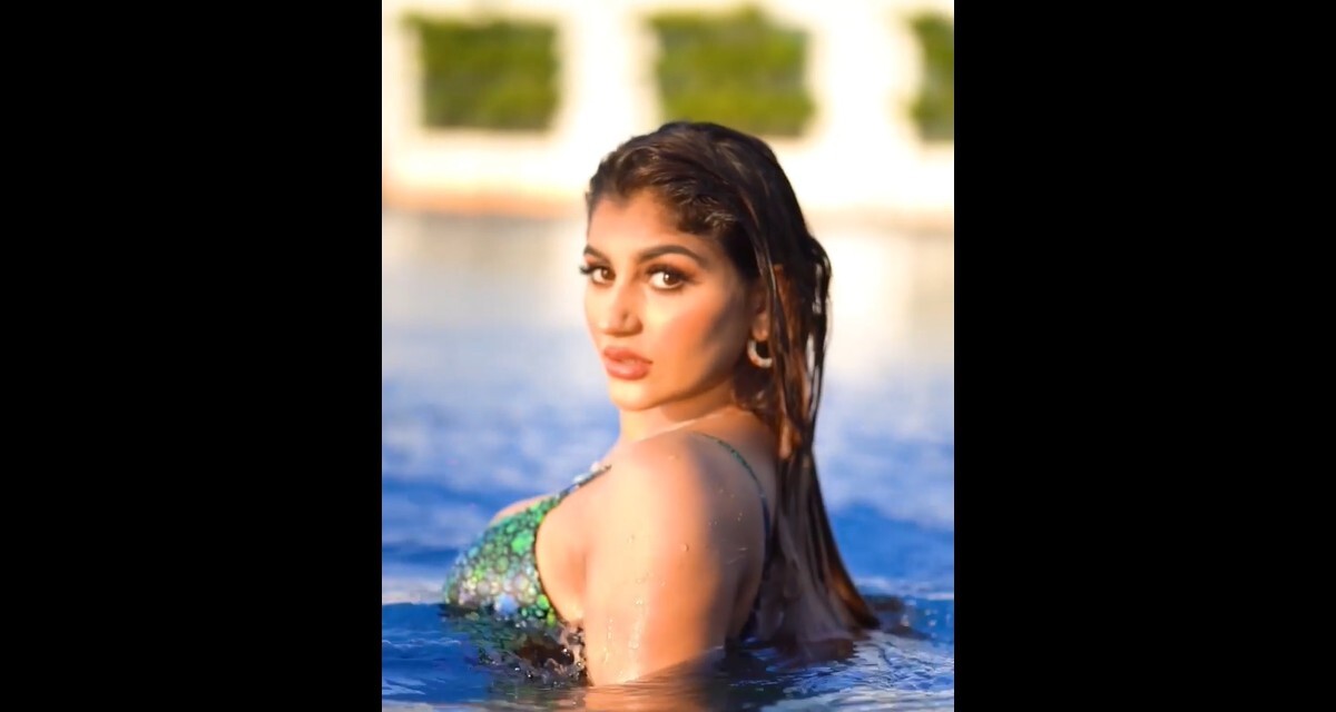 Yashika Anand Swim Suit Photo Goes Viral On Internet