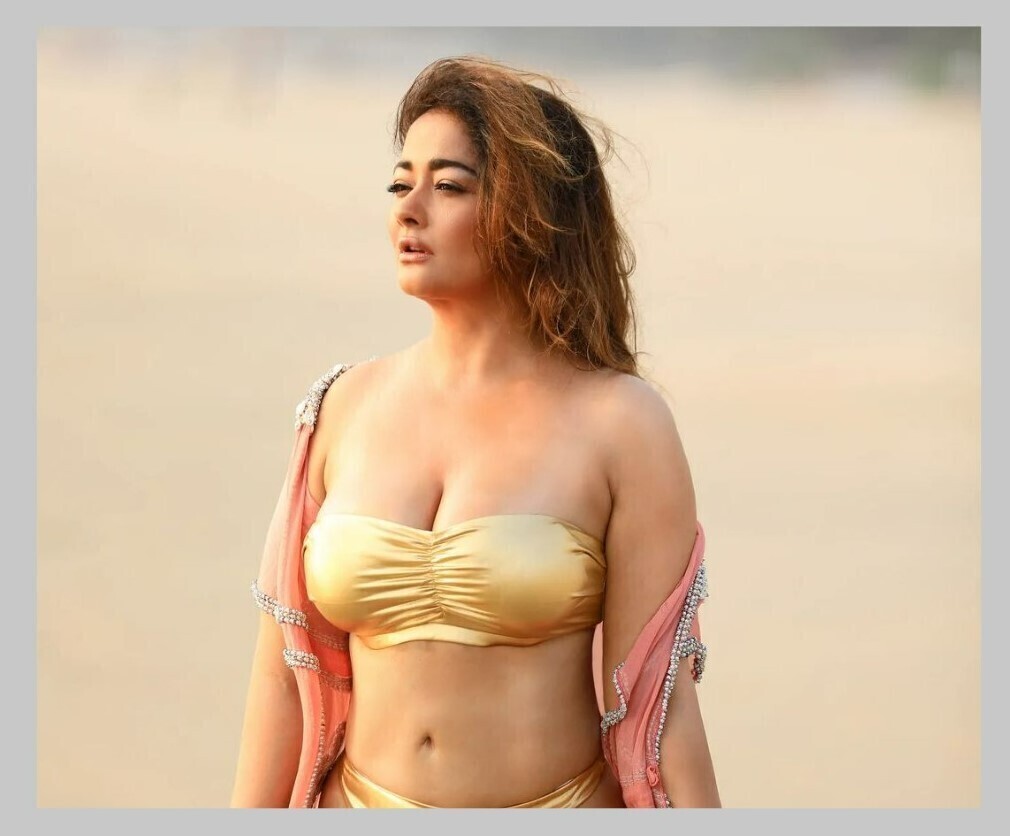 ಈ ಸೆಕ್ಸಿ ನಟಿ ರವೀನಾ ಟಂಡನ್ ಹತ್ತಿರದ ಸಂಬಂಧಿ