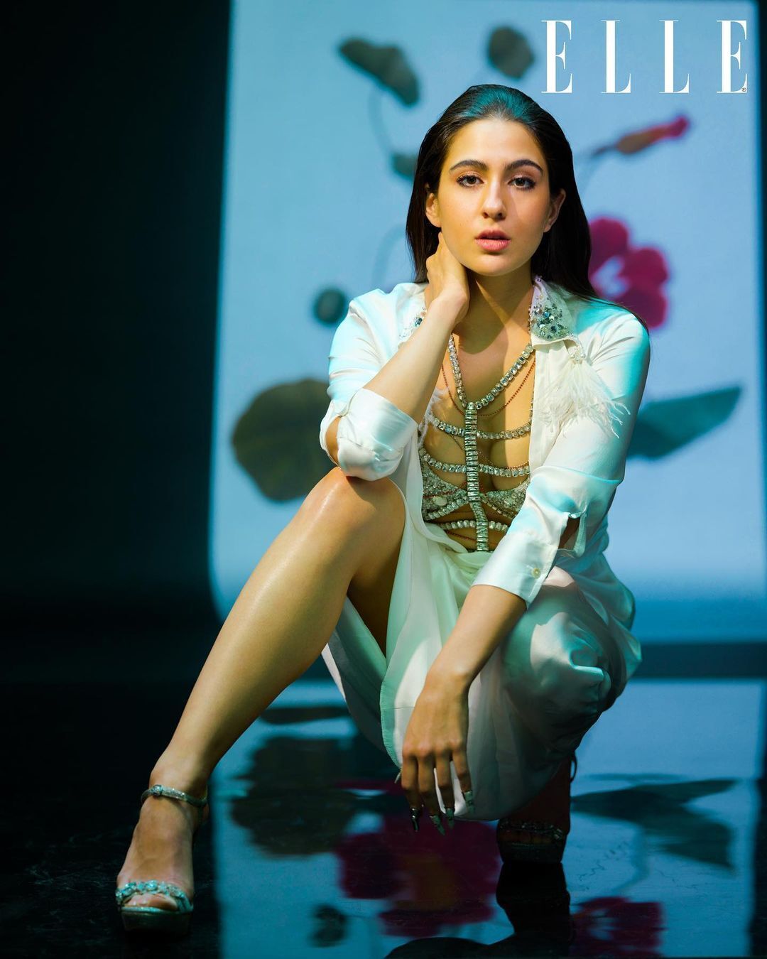 ಸಾರಾ ಅಲಿ ಖಾನ್ ಬೋಲ್ಡ್ & ಸೆಕ್ಸಿ ಫೋಟೊಗಳು 