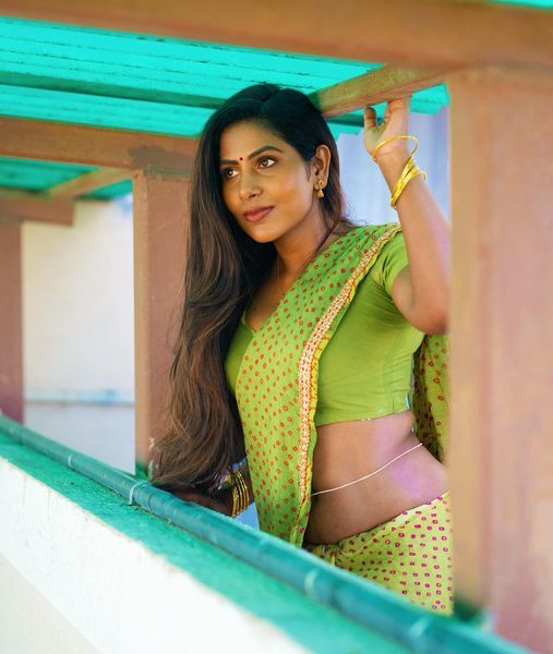 Instagram Model Suvitha Rajendran Viral Photos