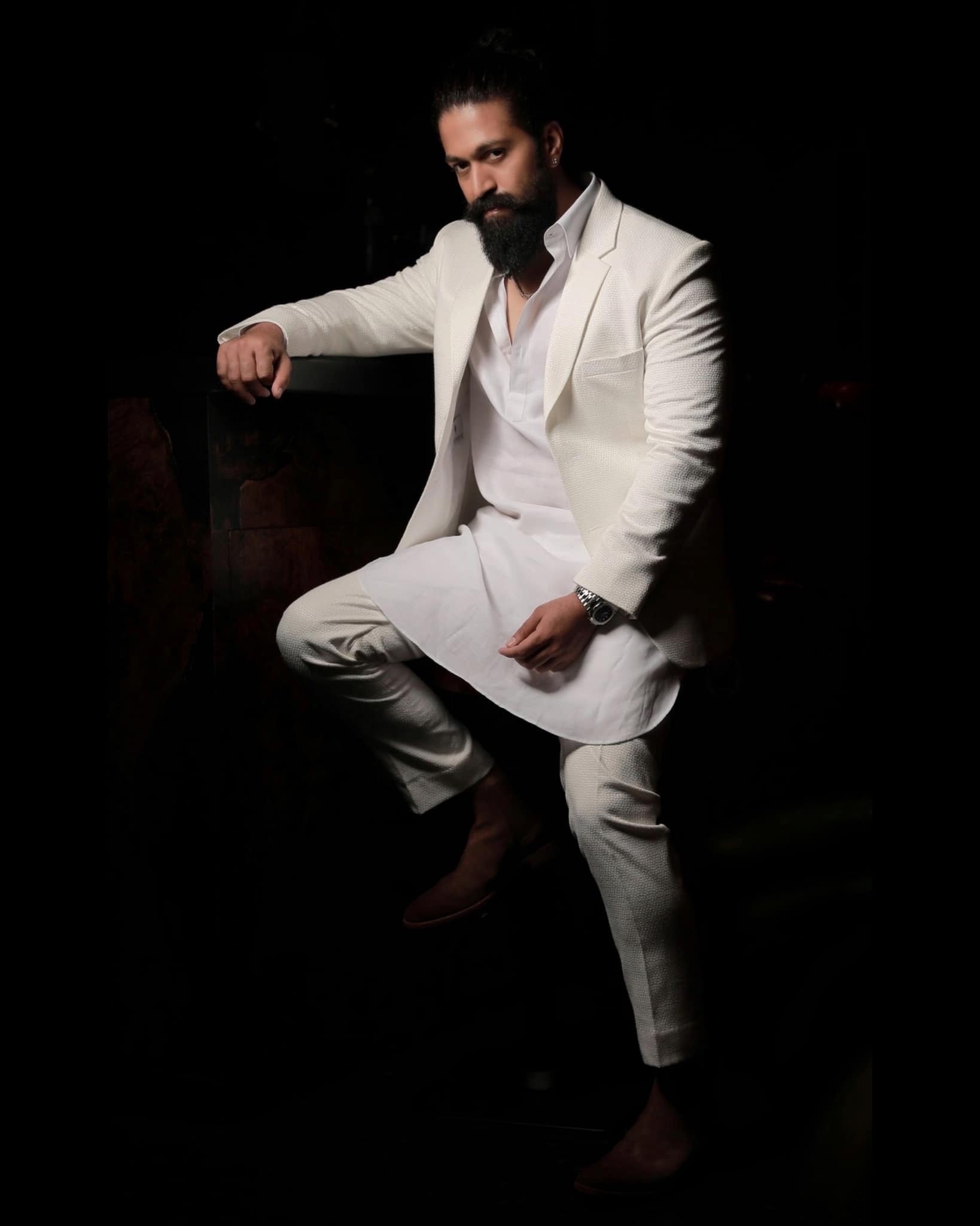 KGF Actor Yash Trending And Viral  Photo shoot