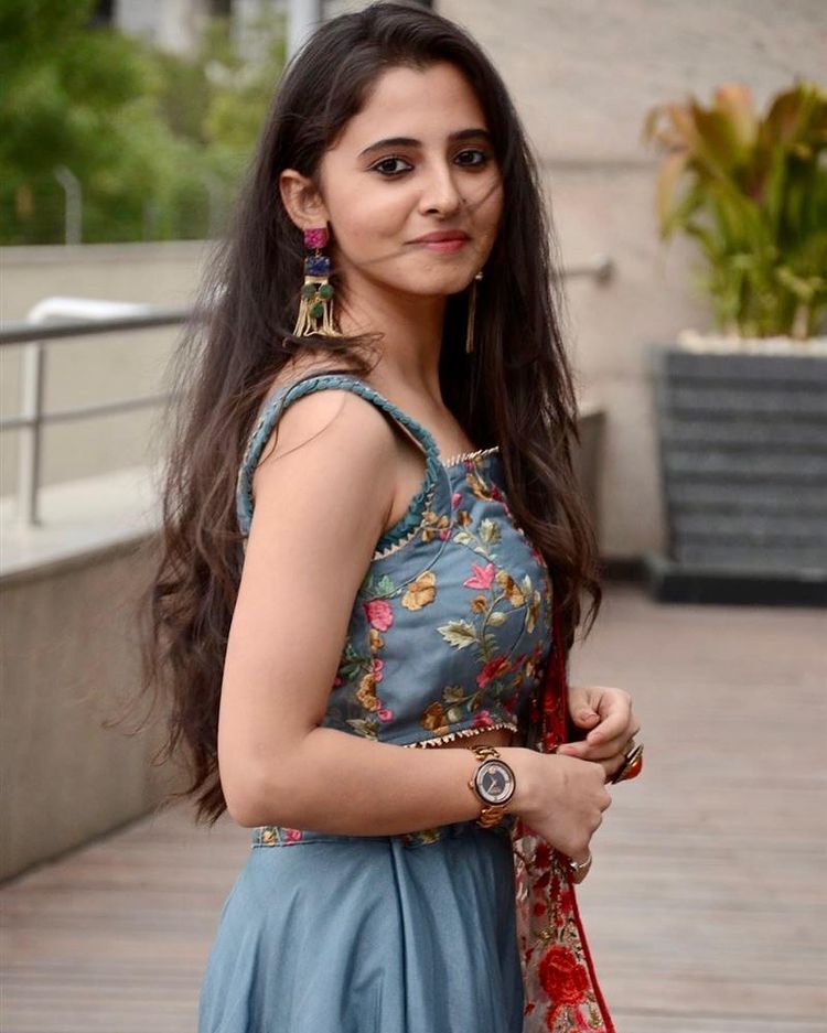 Preethi Asrani: చీరలో ప్రీతి అస్రాని బ్యూటీఫుల్ ఫొటోలు.. నెట్టింట వైరల్