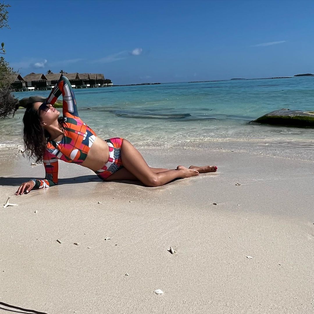 Sunny Leone Enjoys Her Vacation In Bikini