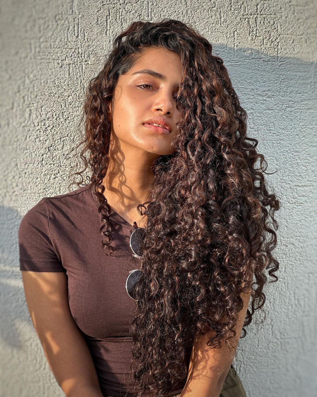 Anupama Parameswaran: కొంటె చూపులతో రెచ్చగొడుతోన్న అనుపమ.. లేటెస్ట్ పిక్స్‌లో క్యూట్‌గా!