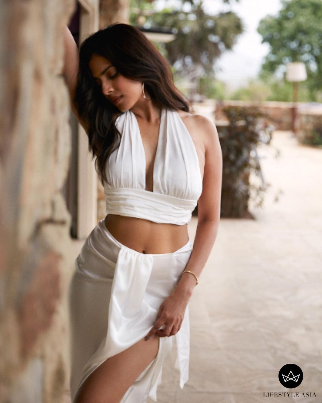 Malavika Mohanan: హాట్ షోతో మాళవిక మోహనన్ అరాచకం.. అట్రాక్ట్ చేస్తున్న సోయగం