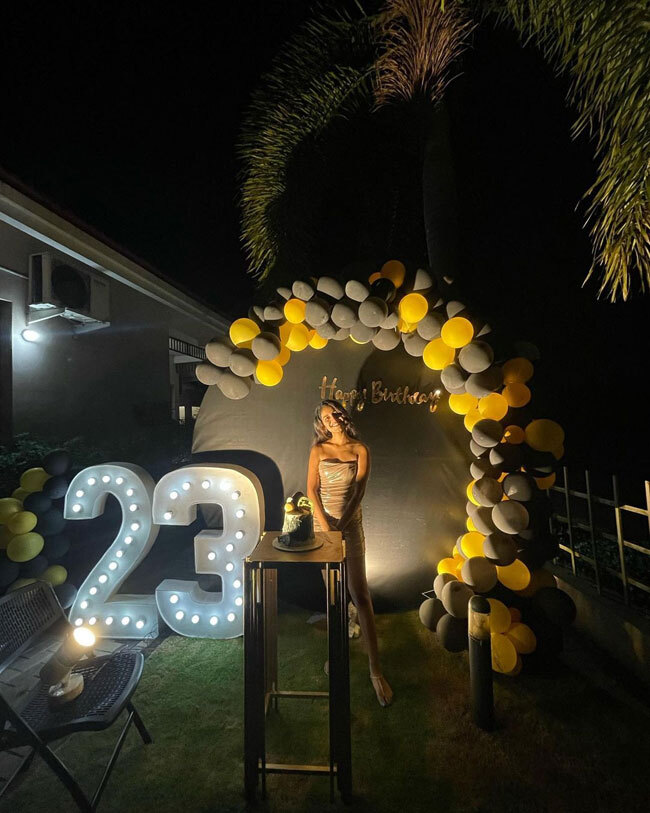 Priya Prakash Varrier looks gorgeous as she celebrates her 23rd birthday, see pics