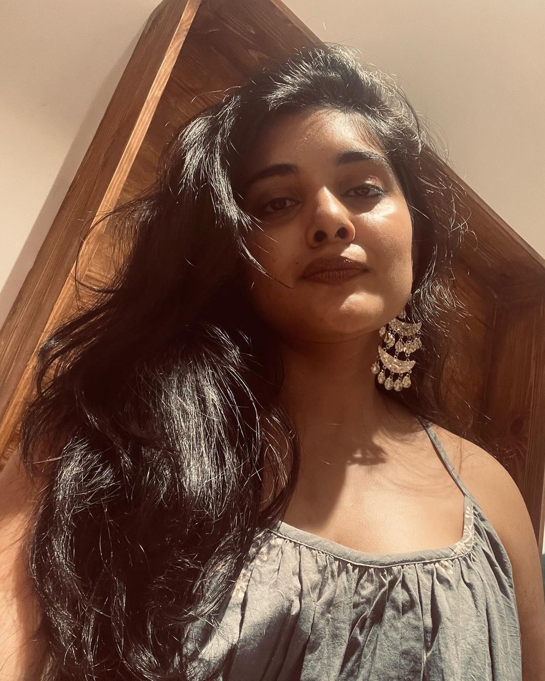 ಚೆನ್ನೈ ಚೆಲುವೆ ನಿವೇದಾ ಥಾಮಸ್ ಬಿಂದಾಸ್ ಚಿತ್ರಗಳು