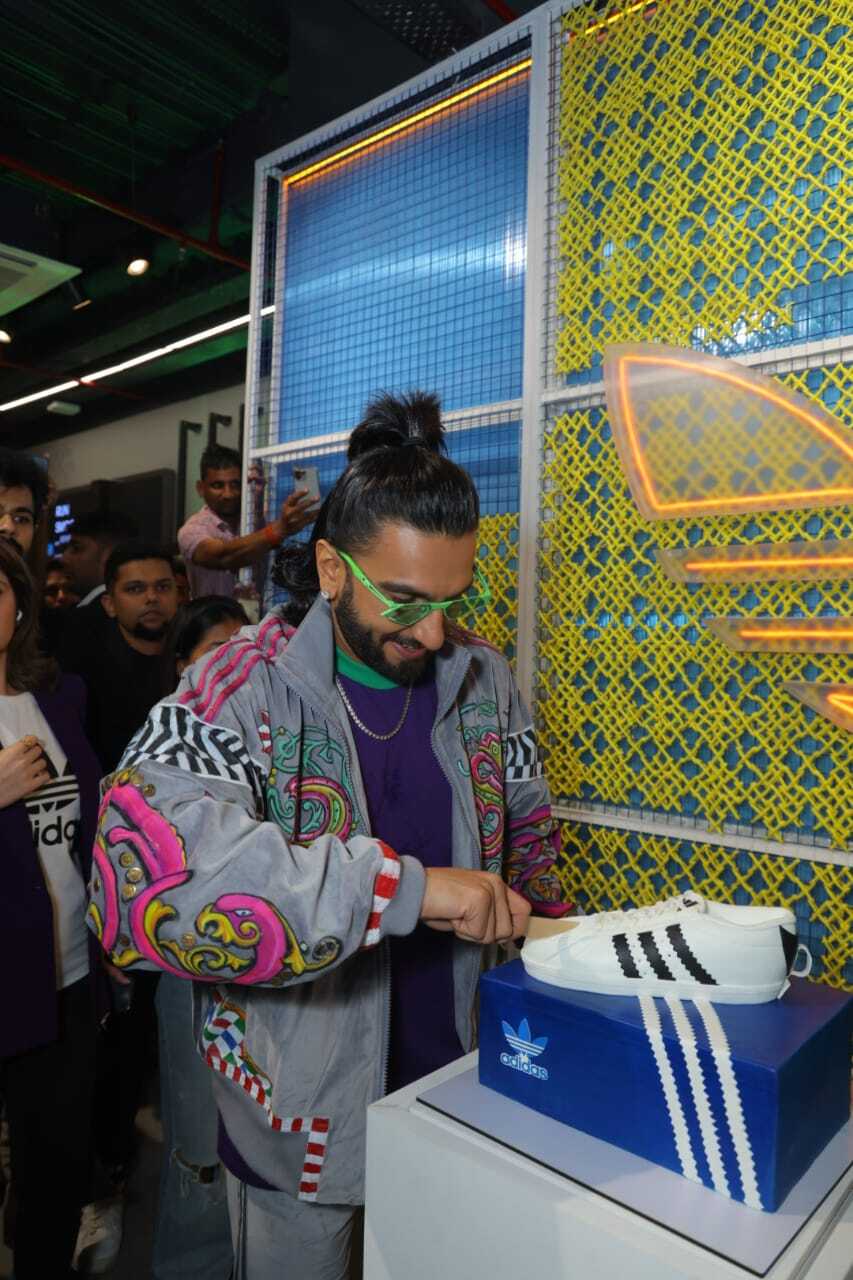 Ranveer Singh snapped at a store launch even in New Delhi