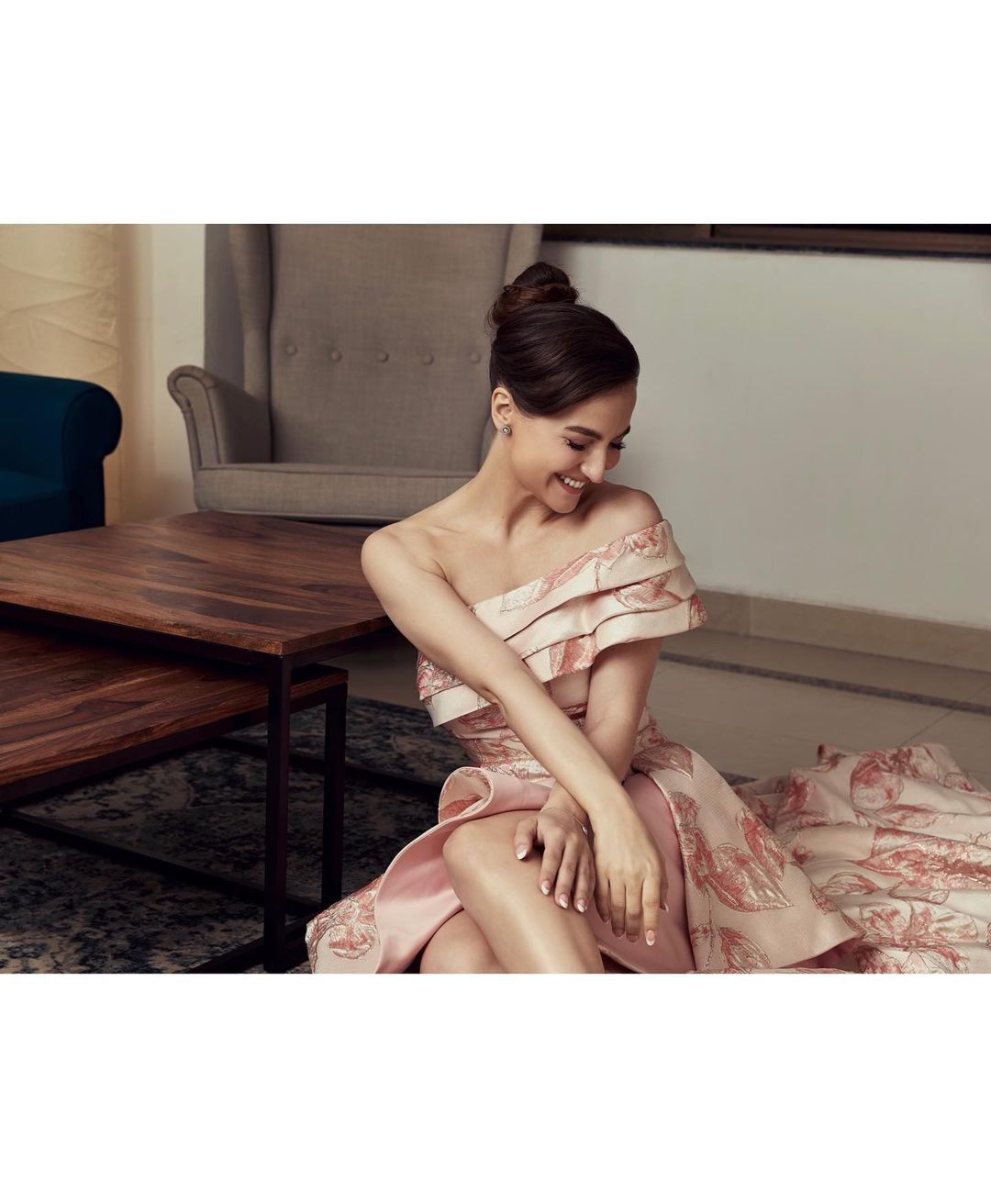 ಸ್ವೀಡನ್ ಬೆಡಗಿ ಎಲ್ಲಿ ಅವ್ರಾಮ್ ಹಾಟ್ ಚಿತ್ರಗಳು