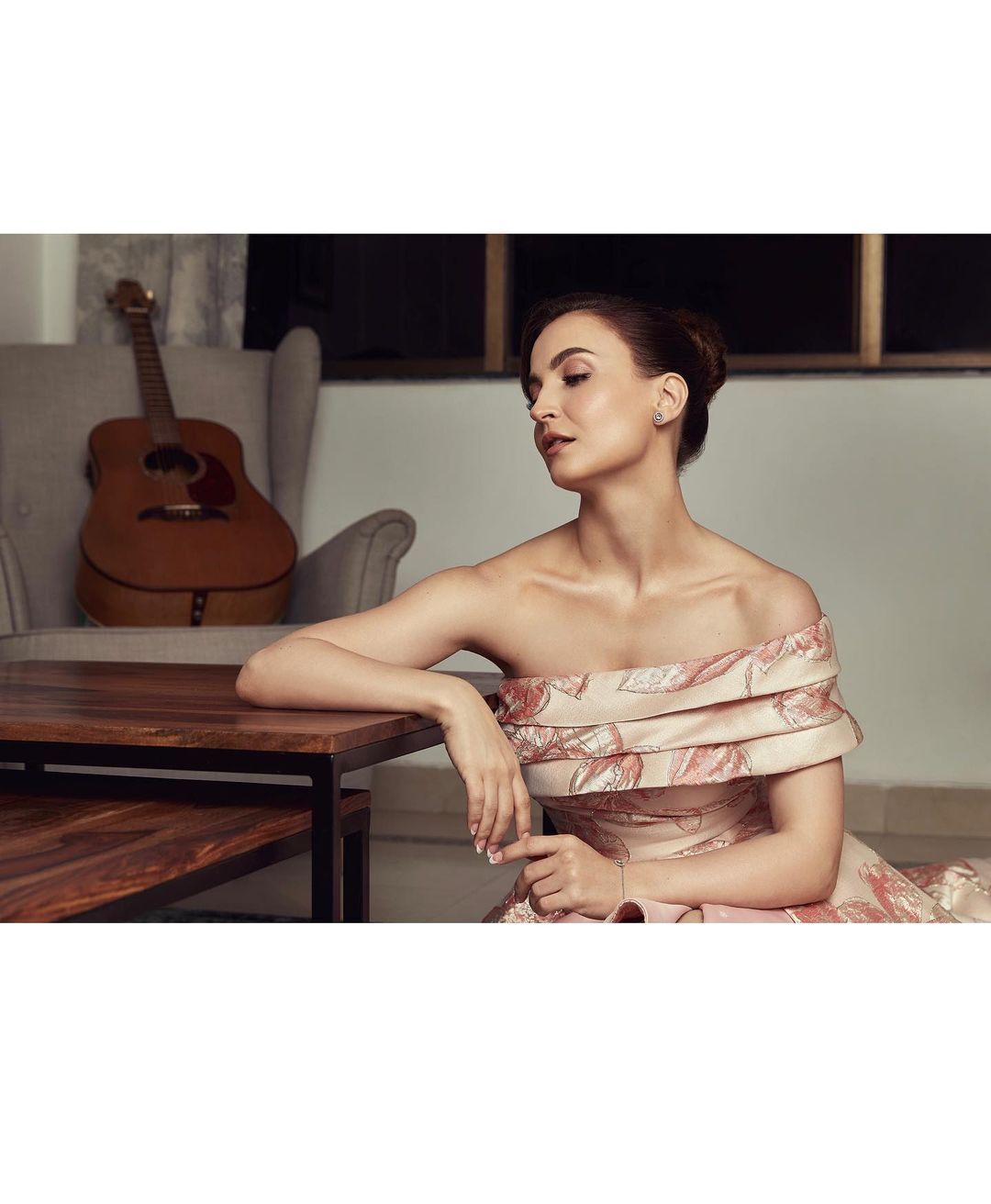 ಸ್ವೀಡನ್ ಬೆಡಗಿ ಎಲ್ಲಿ ಅವ್ರಾಮ್ ಹಾಟ್ ಚಿತ್ರಗಳು