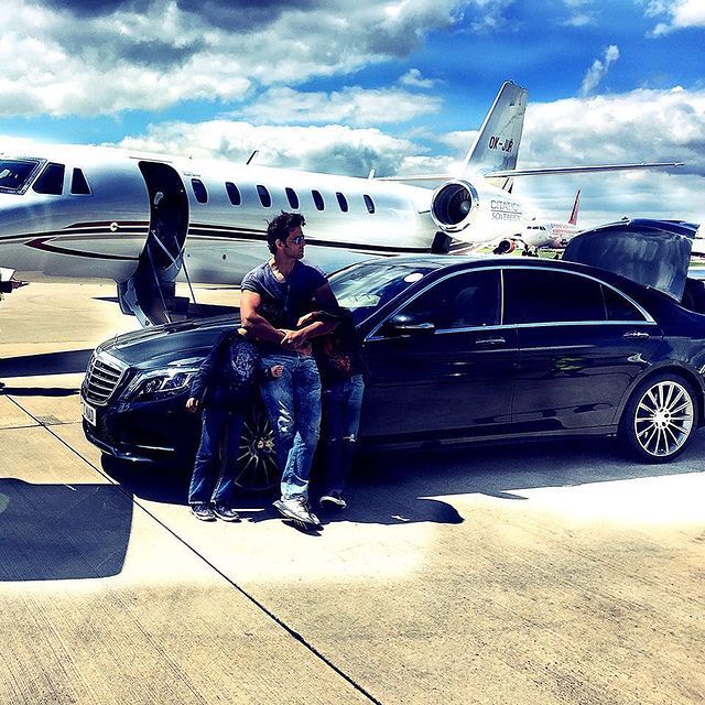 From Allu Arjun To Salman Khan, Indian Actors Who Own A Private Jet