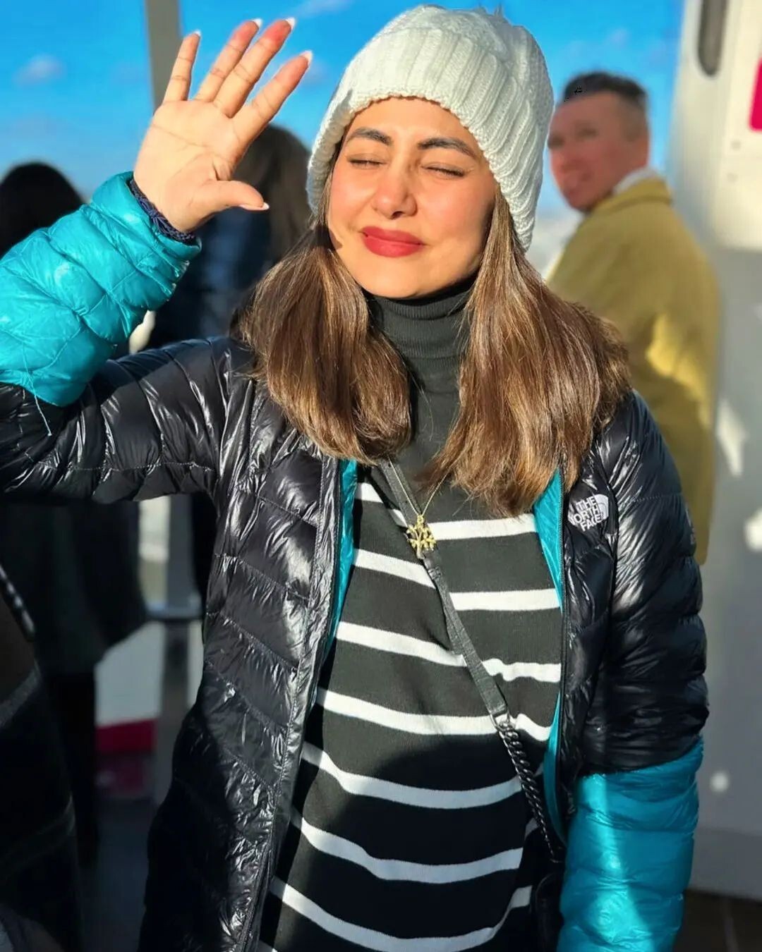 Hina Khan Is Exploring London With Beau Rocky Jaiswal & Her Photos Will Give You Major Travel Goals