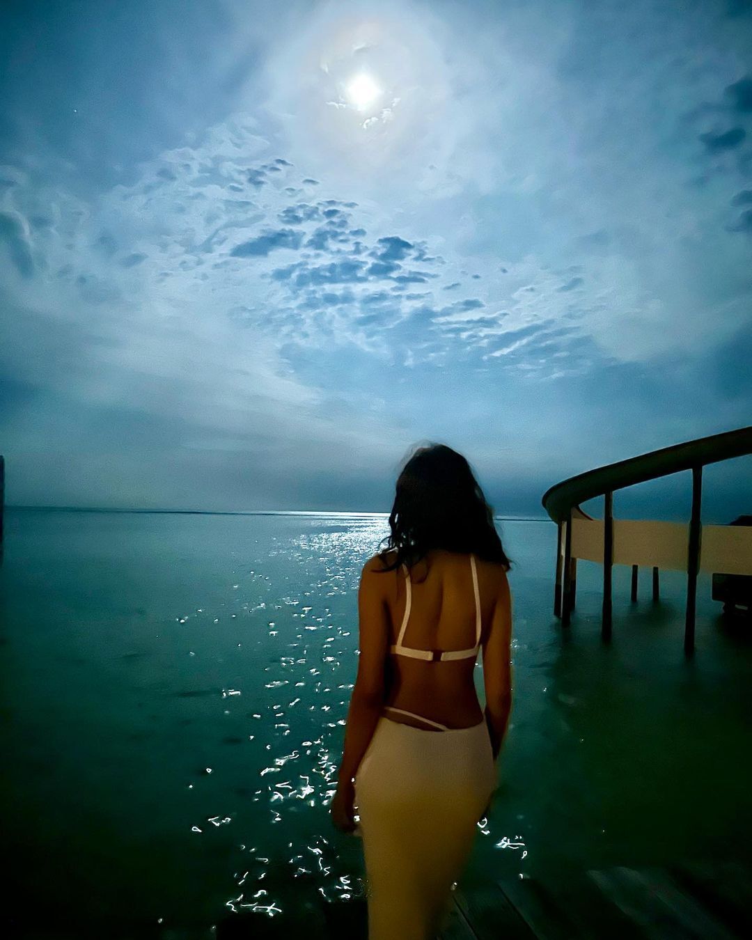 Janhvi Kapoor Enjoying Her Maldives Vacation; Check out Diva's Sizzling Photos