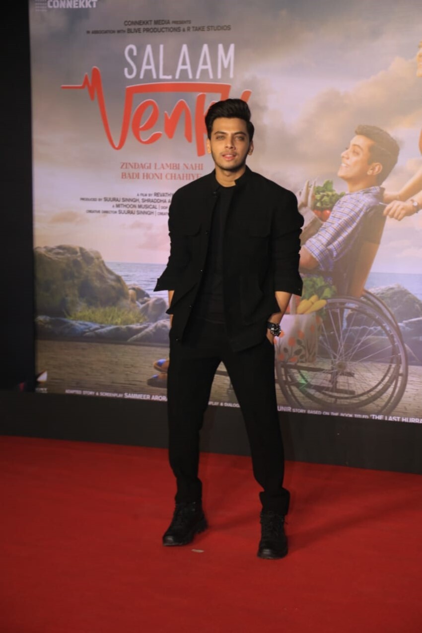 Salaam Venky's Premiere Goes Star-Studded; Sees Kajol, Aamir Khan, Revathi, Tanisha Mukherji In Attendance