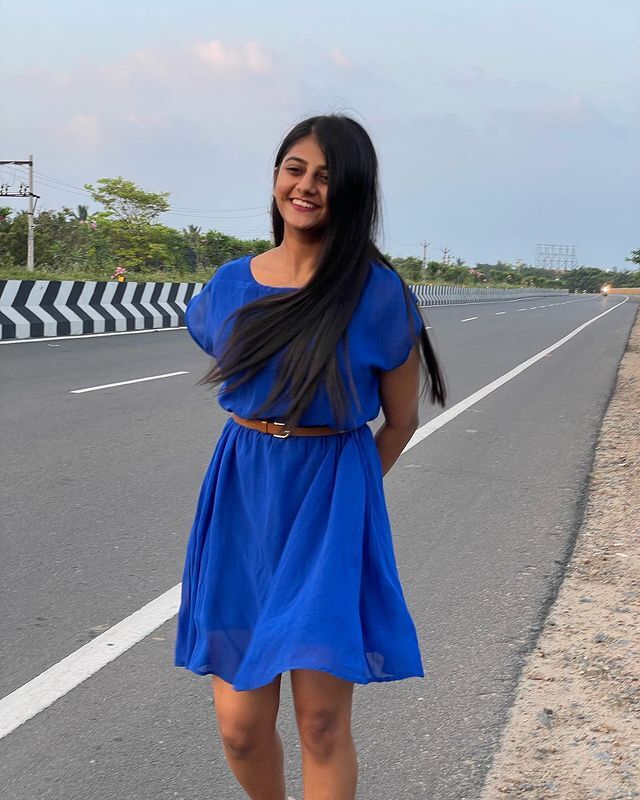 PHOTOS: கொழுக்கு மொழுக்கு கேப்ரில்லா.. ஹீரோயின்களை மிஞ்சும் அழகு!