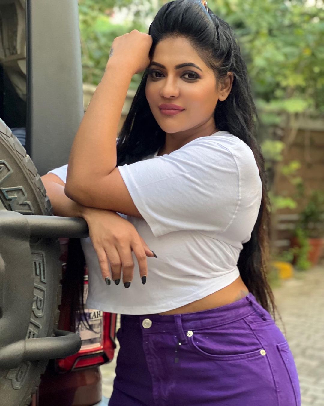 PHOTOS: ஆத்தாடி.. அந்தரங்கம் அன்லிமிடட் ரேஷ்மாவா இது.. செம ஹாட் பிக்ஸ்!