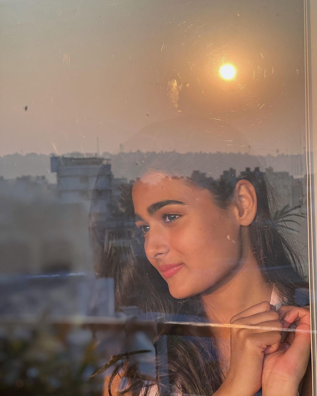 Shalini Pandey: షాలినీ పాండే అందాల జాతర.. అబ్బో ఆ డ్రెస్‌లో మాత్రం యమా బోల్డుగా!
