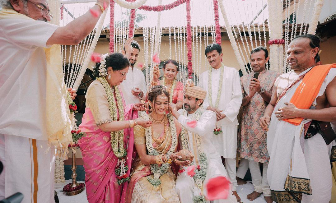 Vajrakaya Fame Shubra Aiyappa and Businessman Vishal Shivappa Wedding Photos