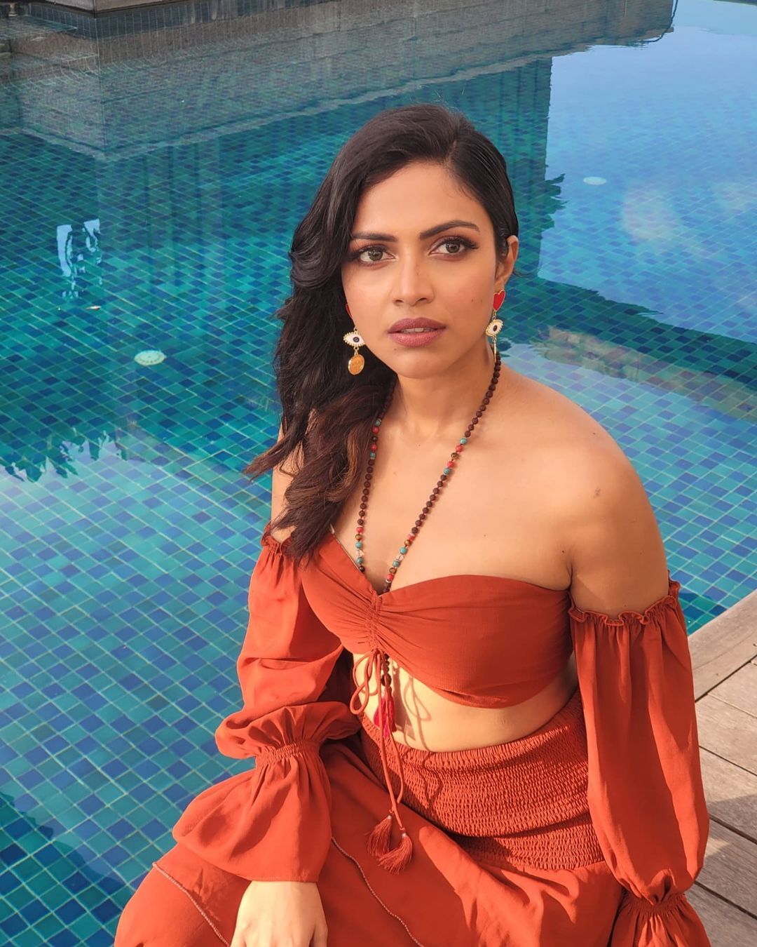 PHOTOS : அமலா பாலின் கவர்ச்சி ட்ரீட்.. இளசுகளை உருக வைக்கும் ஹாட் போட்டோஸ்!