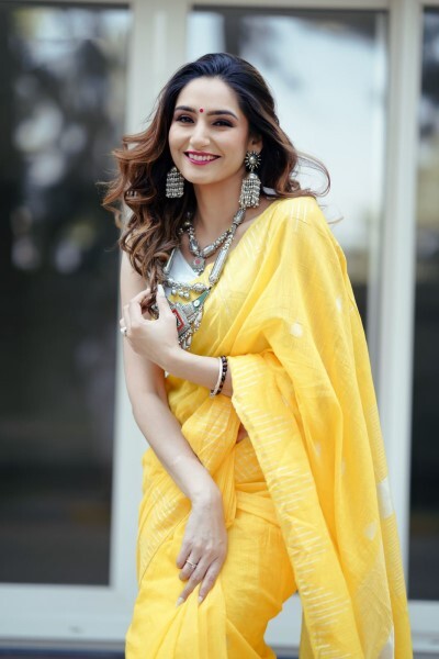 Ragini Dwivedi: ಮಹಾಶಿವರಾತ್ರಿಯಲ್ಲಿ ಕುಟುಂಬದೊಂದಿಗೆ ಹೋಮ ಮಾಡಿಸಿದ ರಾಗಿಣಿ