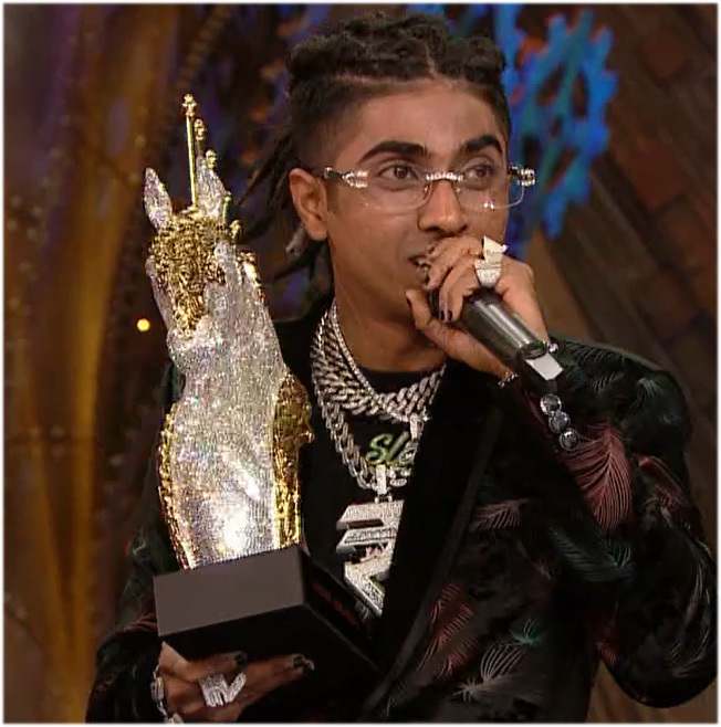 MC Stan Wins Bigg Boss Season 16; See Photos
