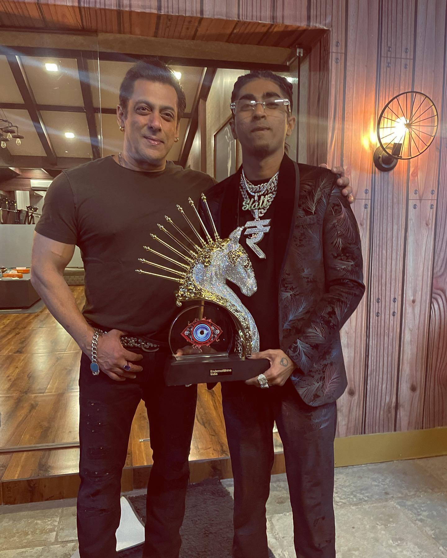 MC Stan Wins Bigg Boss Season 16; See Photos