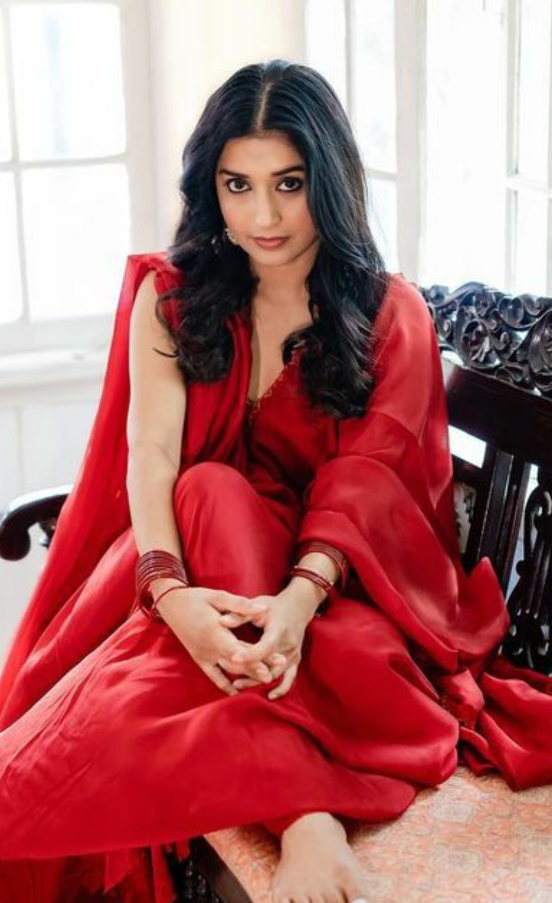 Meera Jasmine Valentine Day Special Photoshoot Goes Viral On Internet; See Pics