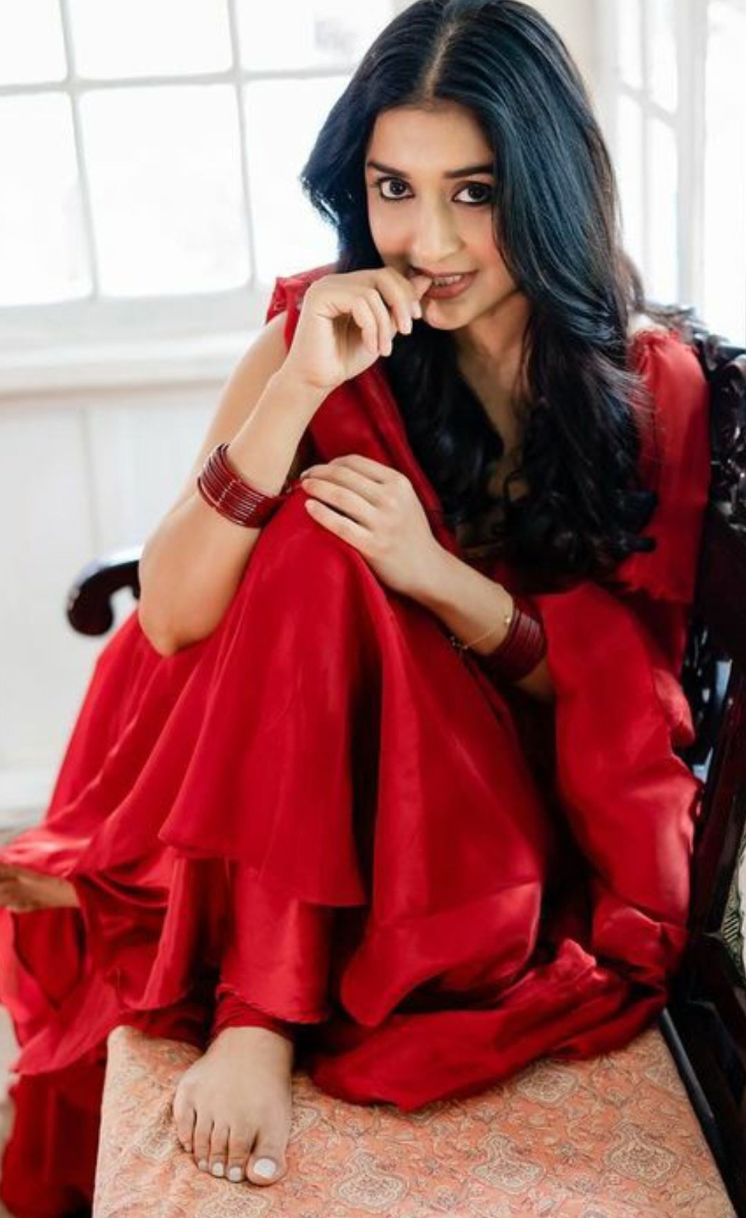 Meera Jasmine Valentine Day Special Photoshoot Goes Viral On Internet; See Pics