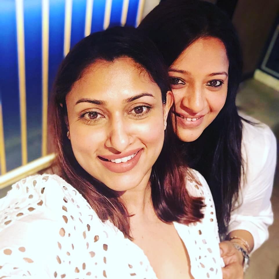 PHOTOS: ரீமா சென்னின் கணவர் மற்றும் மகன் எப்படி இருக்காங்கன்னு பாருங்க!