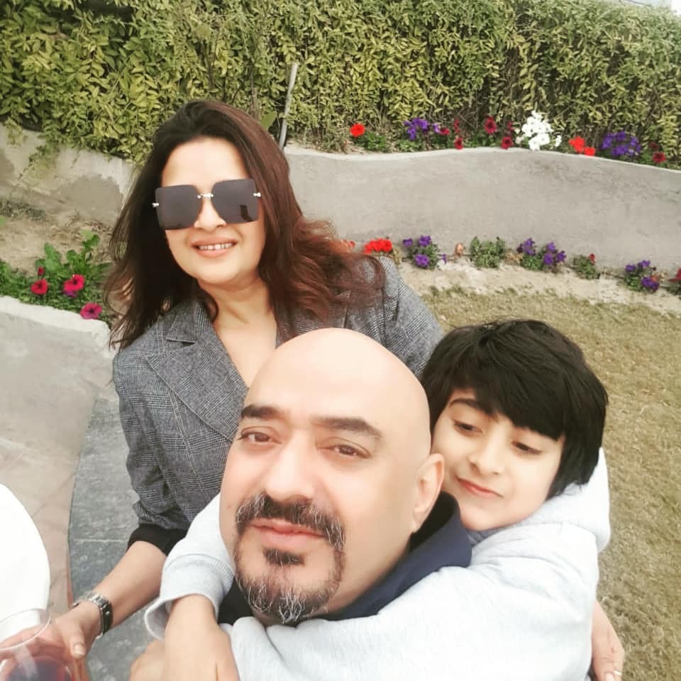 PHOTOS: ரீமா சென்னின் கணவர் மற்றும் மகன் எப்படி இருக்காங்கன்னு பாருங்க!