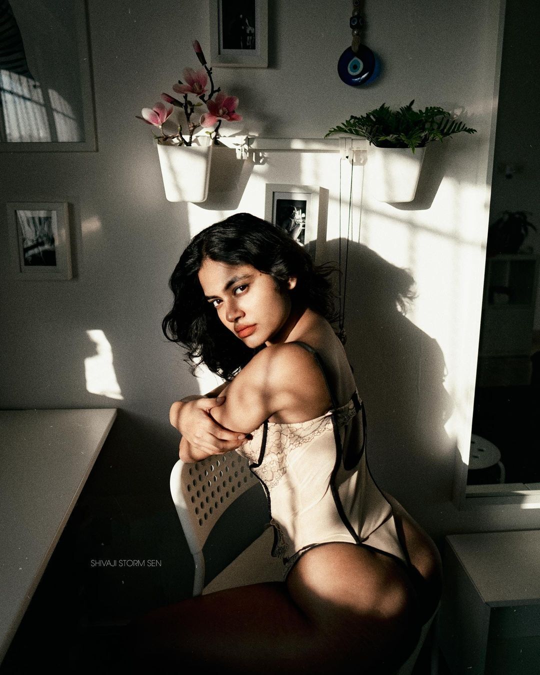 Lachu Gram Photos: Find Latest HD Images, Pictures, Stills & Pics -  Filmibeat