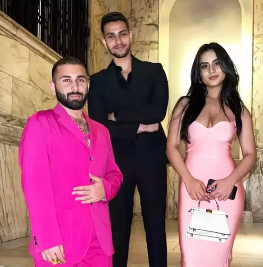 Nysa Devgan With  Rumoured Boyfriend Orhan Awatramani; See Photos