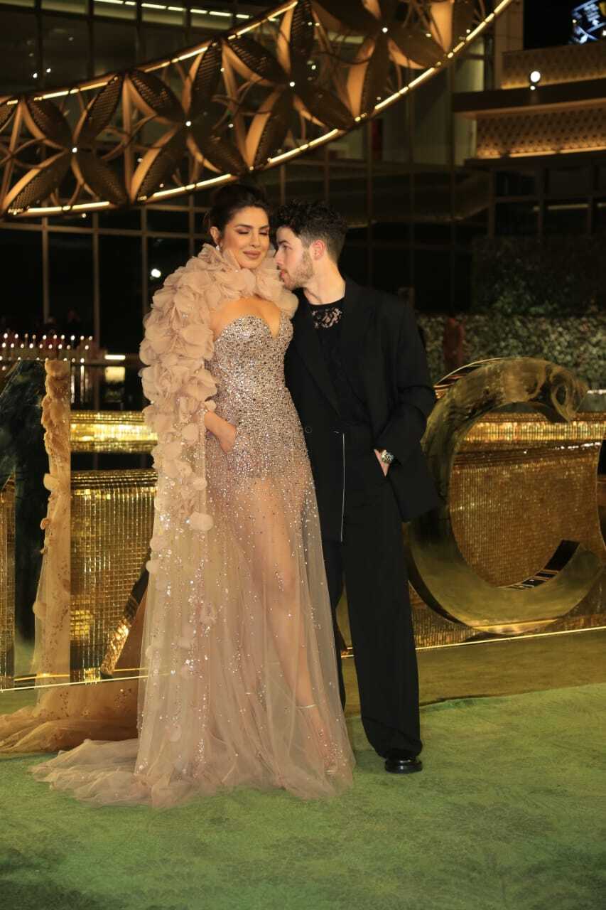 Priyanka Chopra And Nick Jonas Grabs all the Attention At NMACC Night