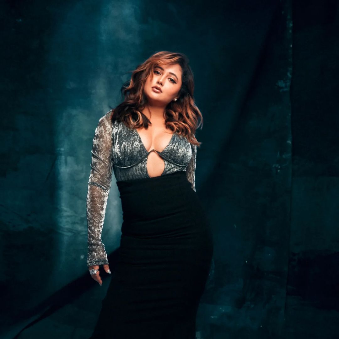 Rashmi Desai’s Bold Pictures from Photoshoot Go Viral, fans love her new Avatar