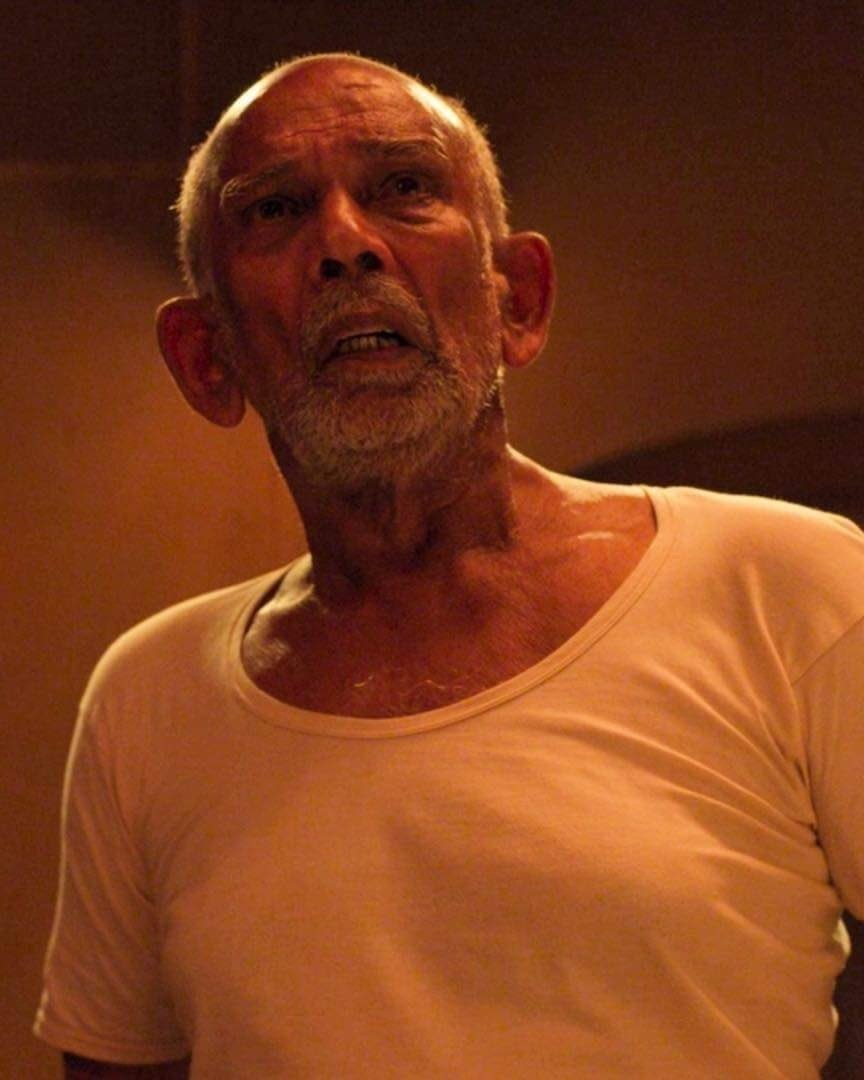 Veteran Comic actor Mamukkoya passed away after suffering brain hemorrhage and heart attack.