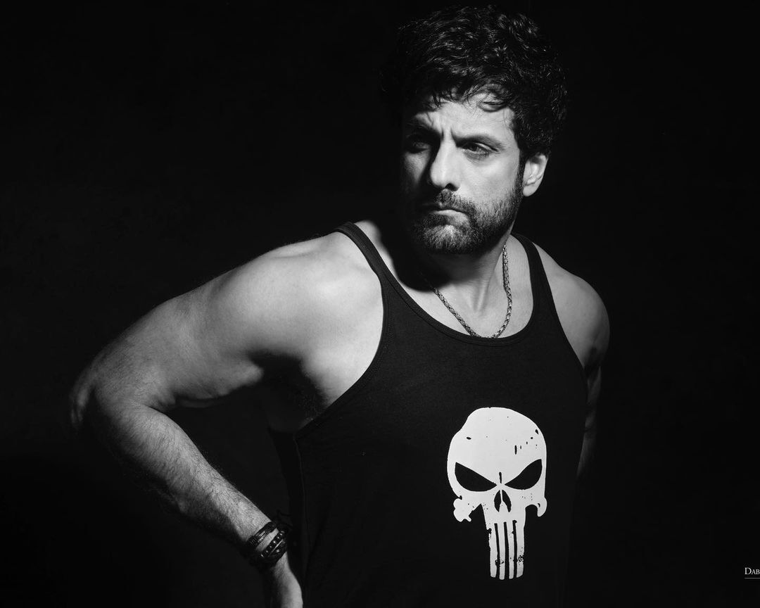 Fardeen Khan Goes from Fat to Fab, fans demand his Bollywood comeback